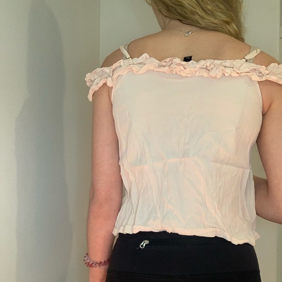TOPSHOP Rose Off-Shoulder Crop Top - Picture 2 of 2